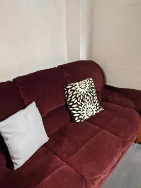 5Guests Near Beach 2BR Parking WiFi
